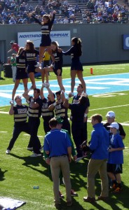 Notre Dame cheerleaders urged crowd participation
