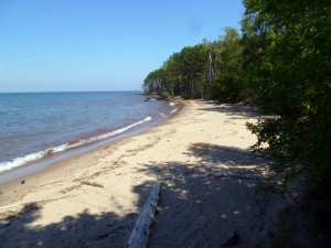 North side of Upper Peninsula has many small beaches